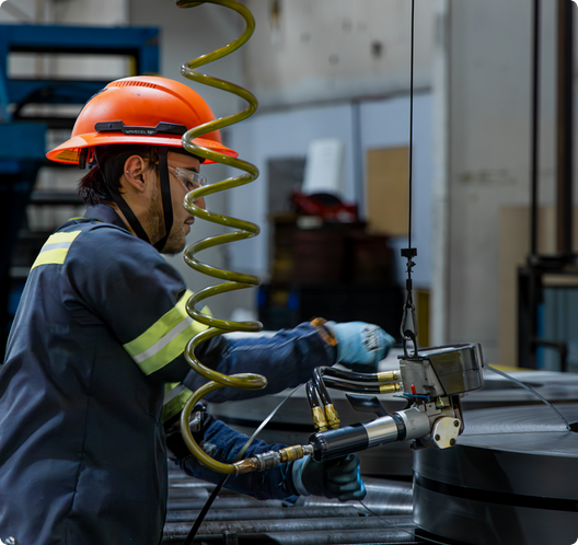 Metals USA employee working